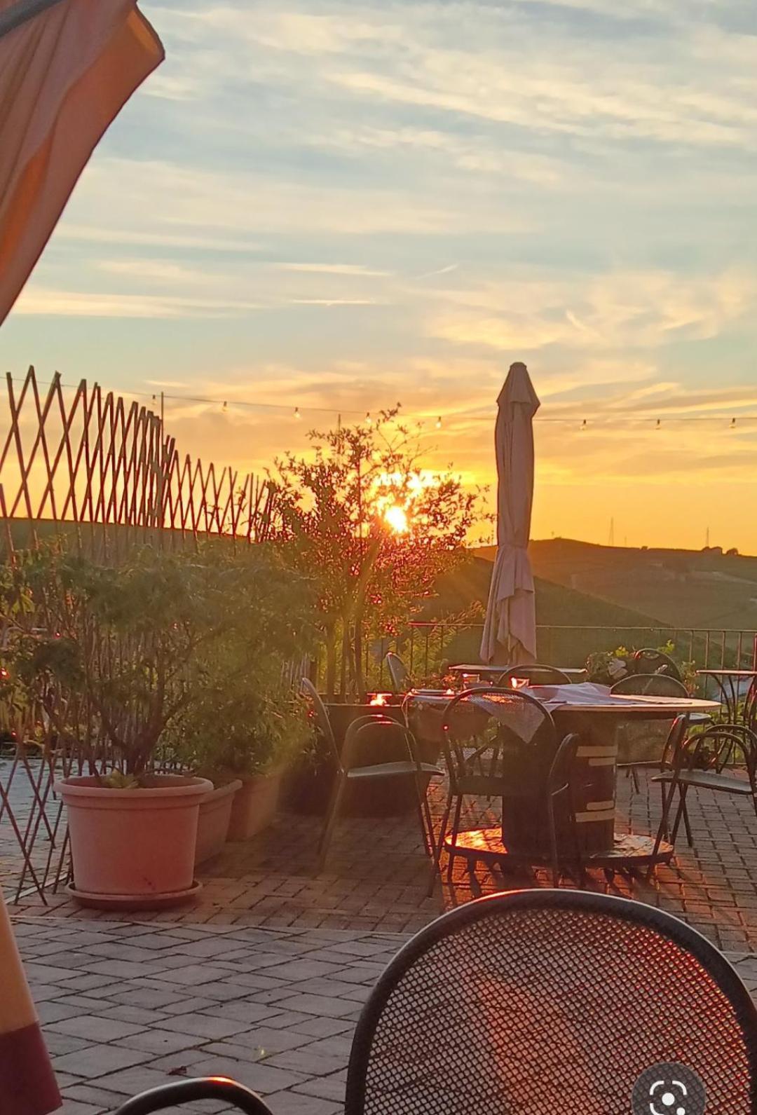 Il Borgo B&B Castellinaldo Exterior foto