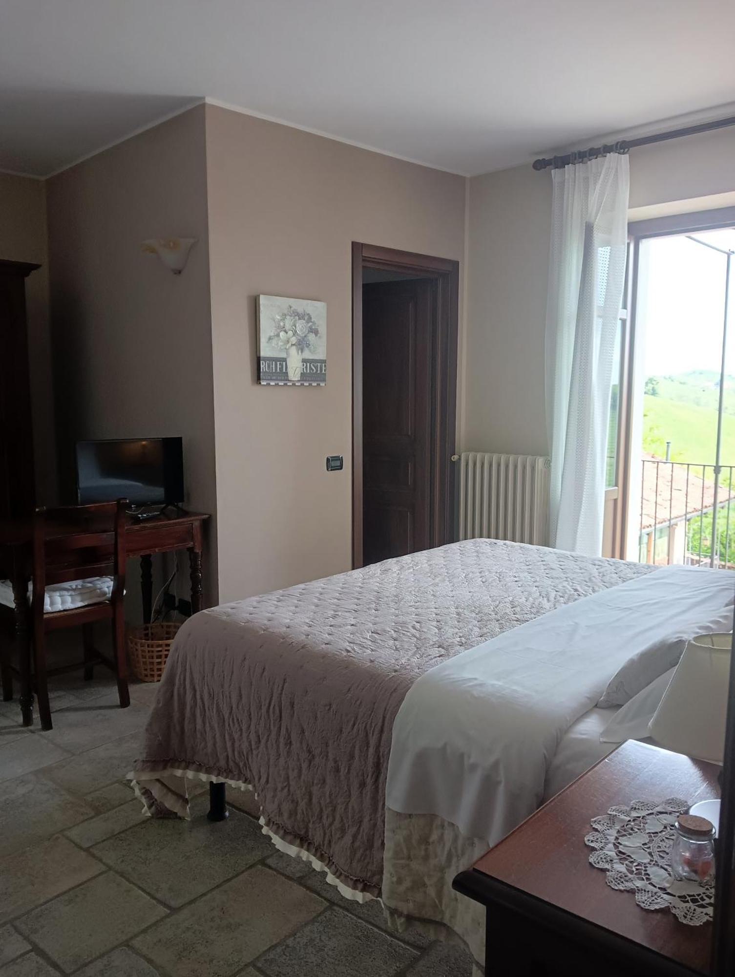Il Borgo B&B Castellinaldo Exterior foto