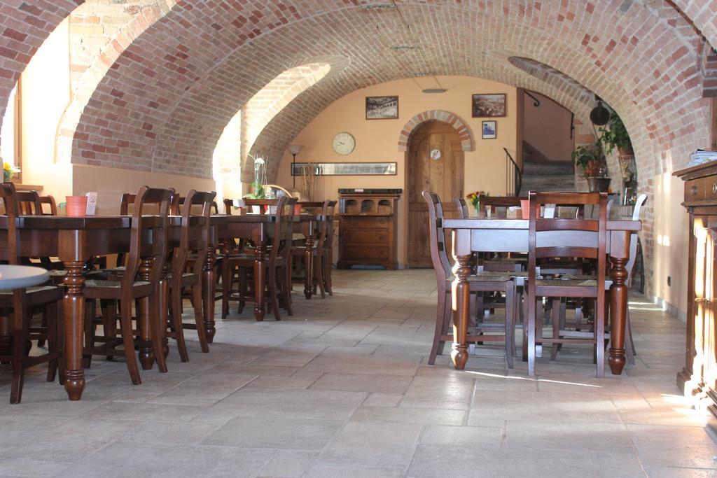 Il Borgo B&B Castellinaldo Exterior foto